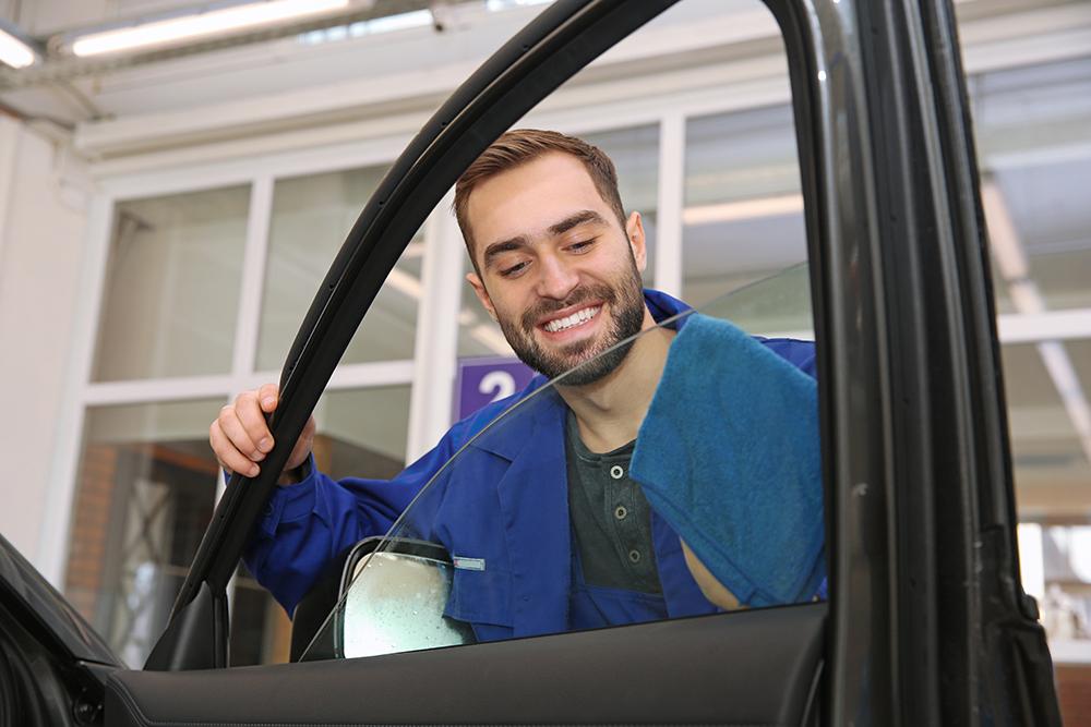 SKN_AUTO_23-30-vitre-laterales